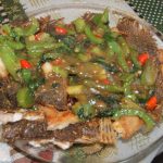 Flounder With Basil And Chili Sauce